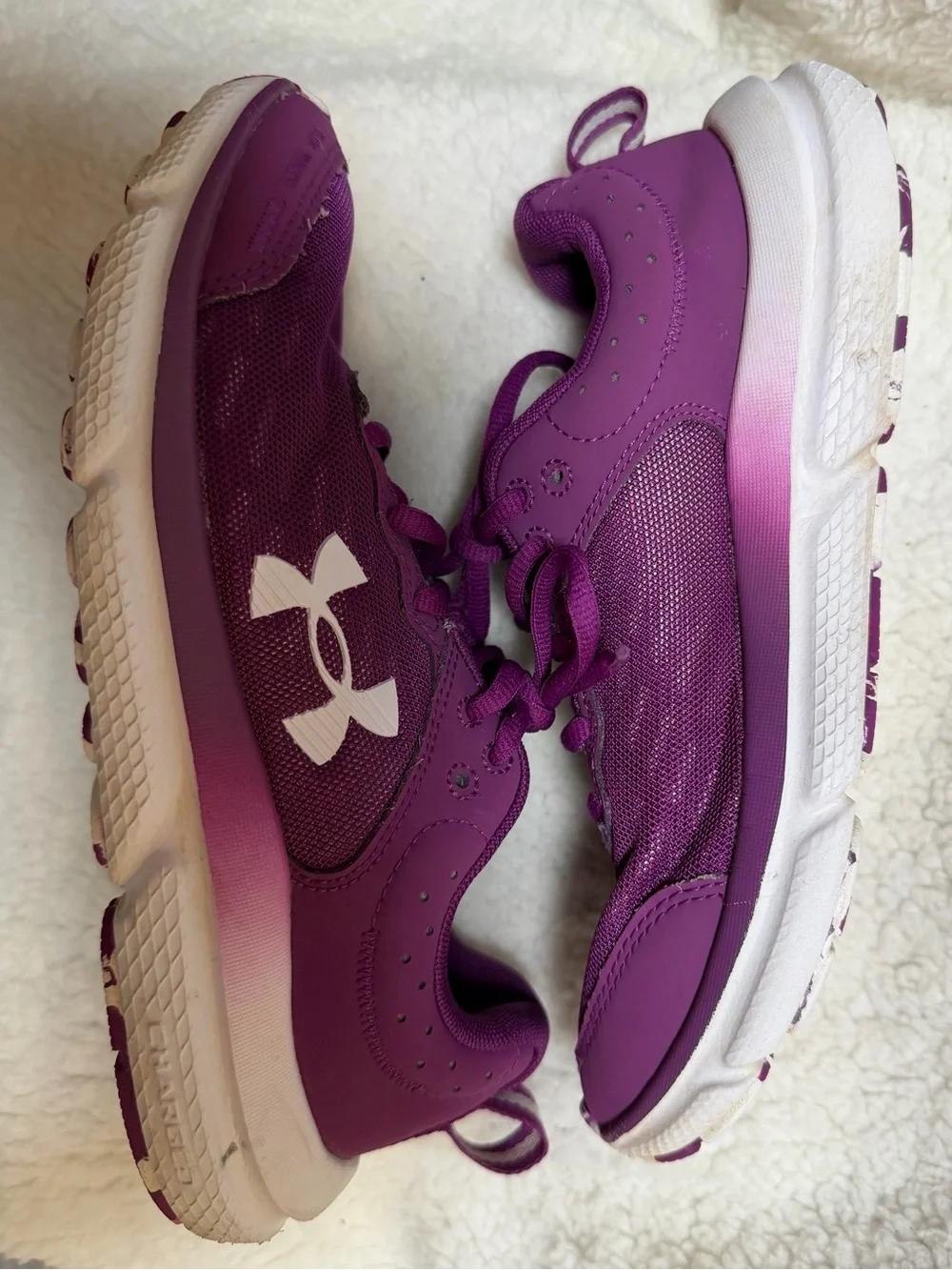 Under Armour Charged Assert 10 Sneakers Andromeda Purple Lace-Up Yourh Size 6